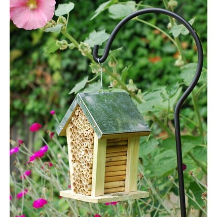 Bee nesting box with zinc roof
