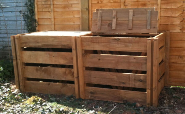 1200 Blackdown Range Double Slotted Wooden Composter with Lids