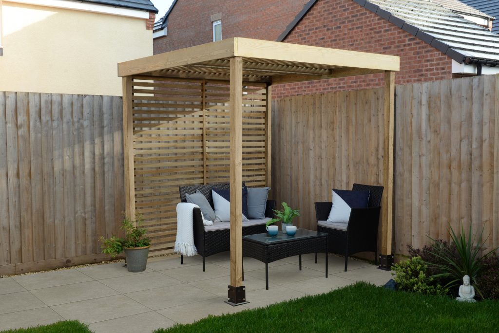 Forest Garden Modular Pergola With 1 Side Panel